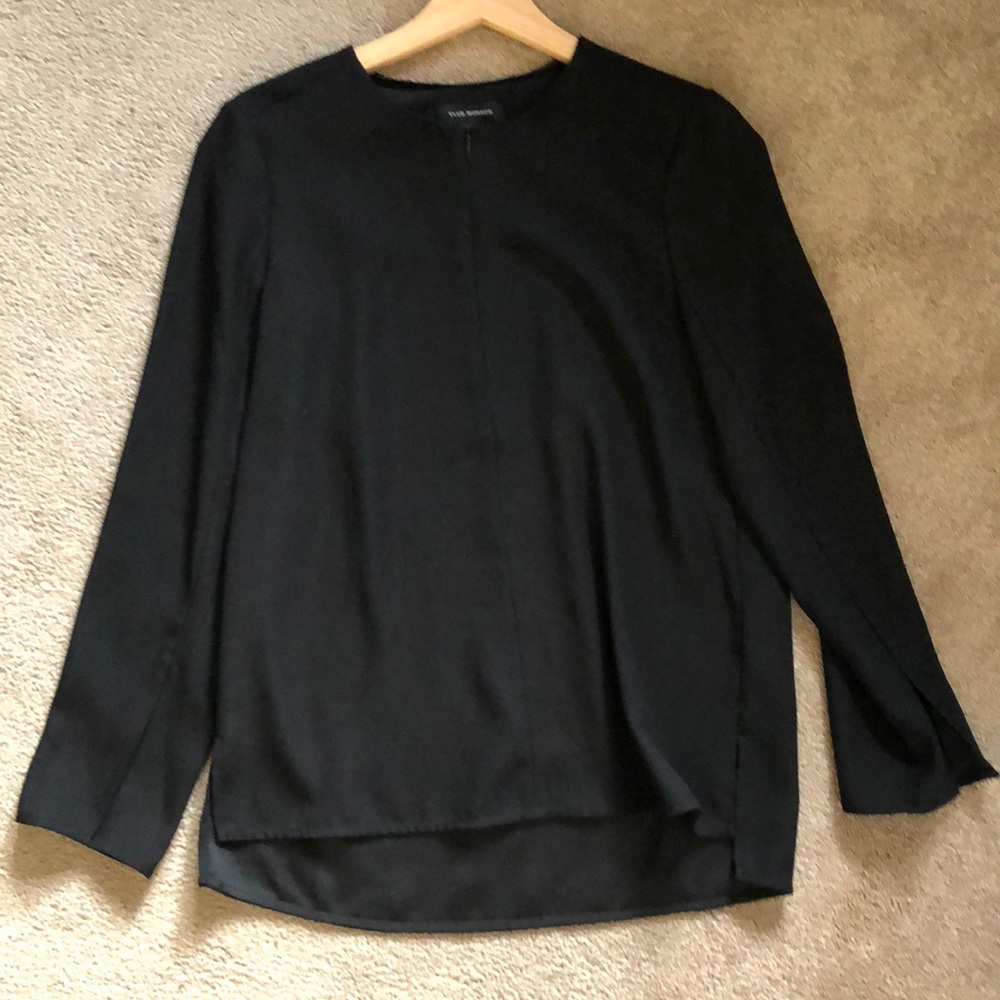 Club Monaco Black Top Xtra small